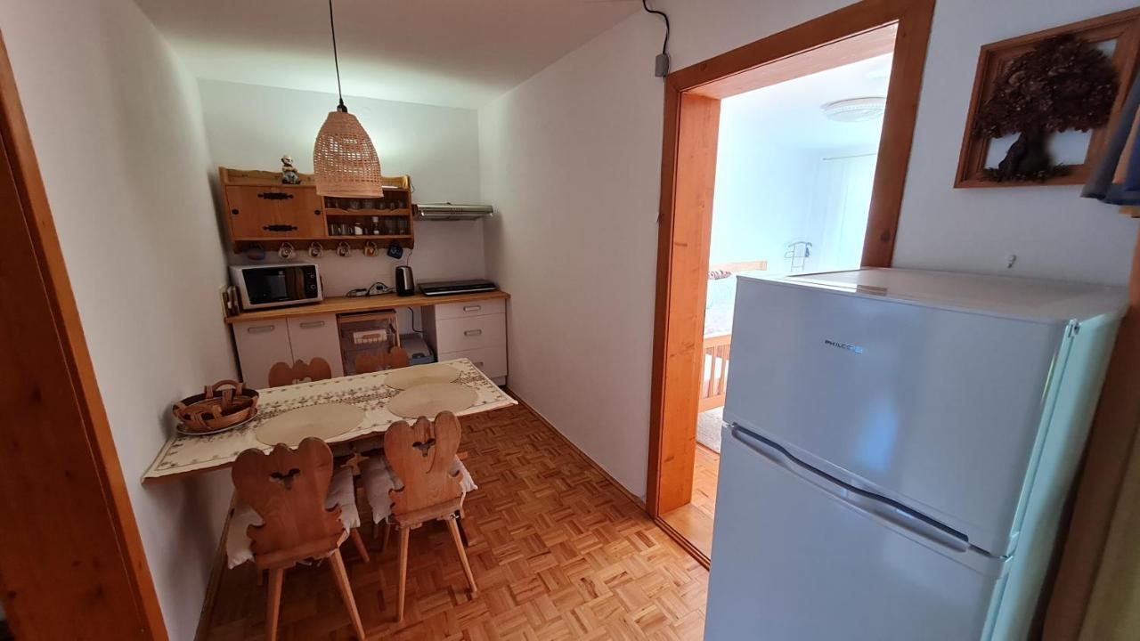 Penzion Piano Apartment Liptovsky Mikulas Luaran gambar